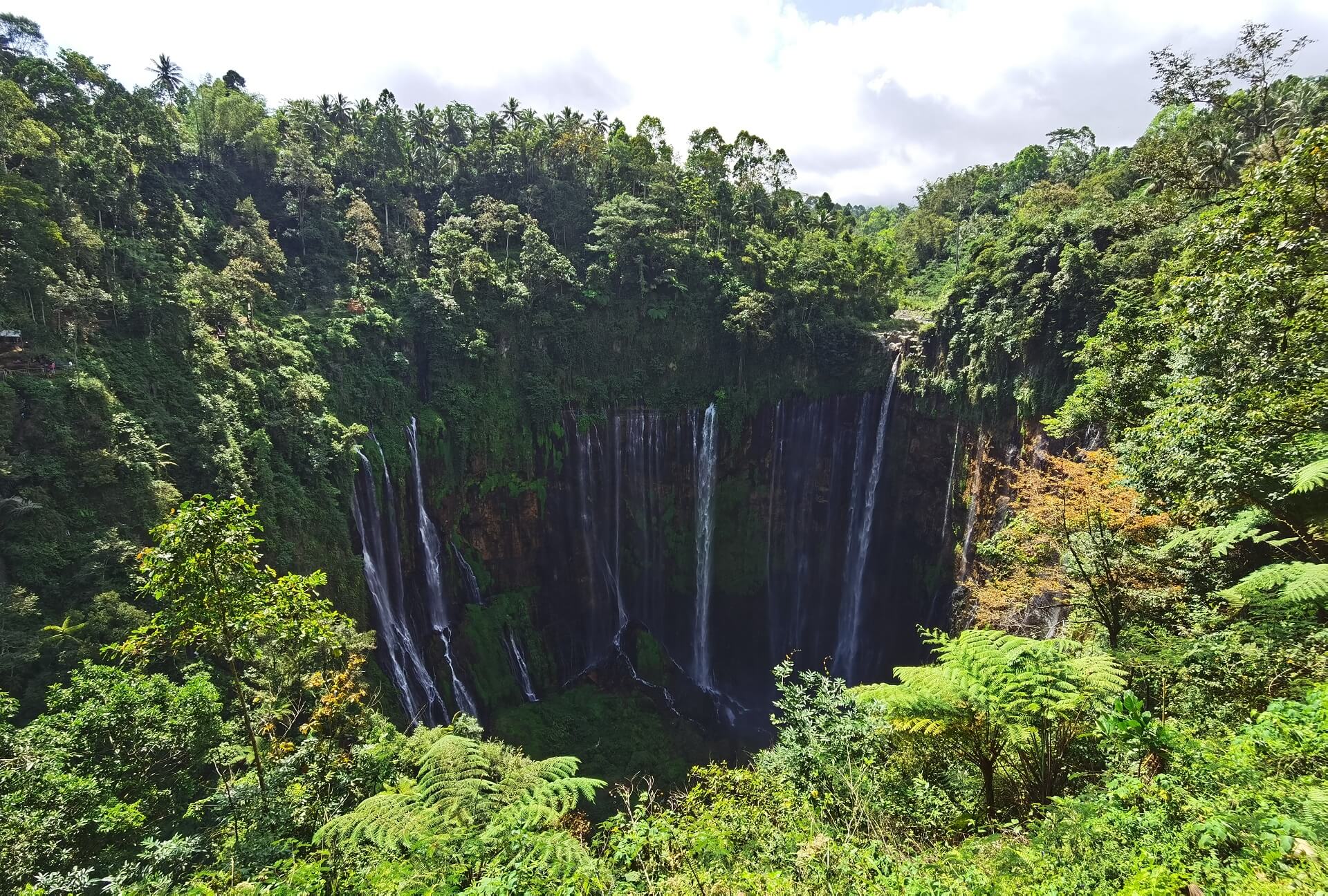 Want To Hike Indonesia? Try These 5 Unforgettable Treks – The Travel Author