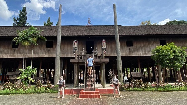 Central Kalimantan Display