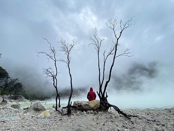 train travel in indonesia kawah putih