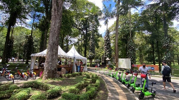 Scooter and Bicycle Hire is just inside the entrance