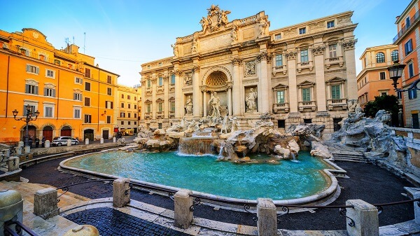 Facts about italy trevi fountain