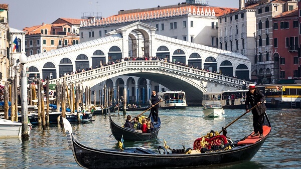 facts about italy venice