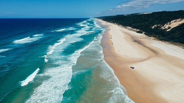 75 Mile Beach, Fraser Island