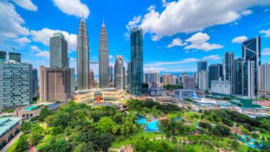 Kuala Lumpur Guide and Review