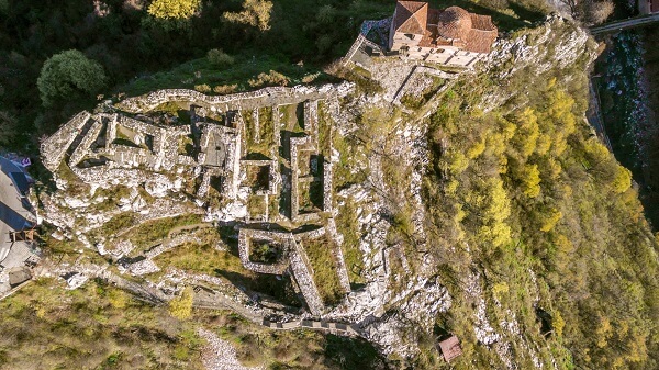 Asens Fortress from above, showing the walled defenses