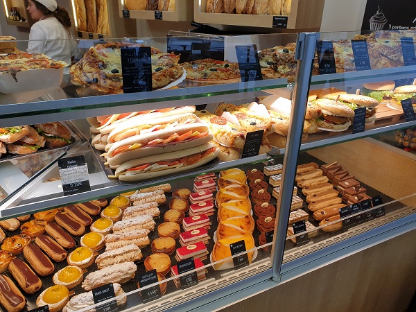 places to eat in annecy pizzas