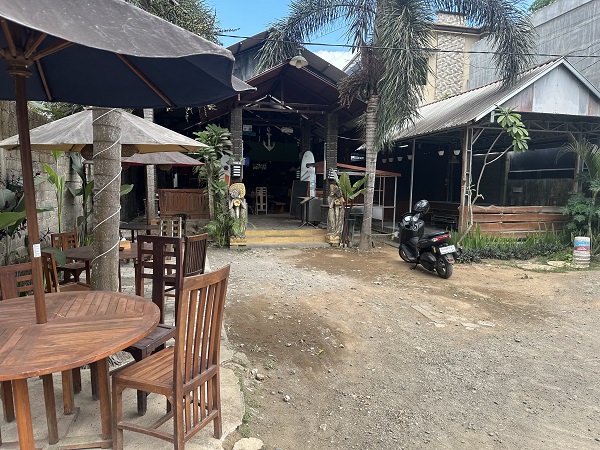 Wisma Restaurant Pulau Merah