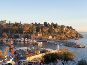 how far is antalya from istanbul