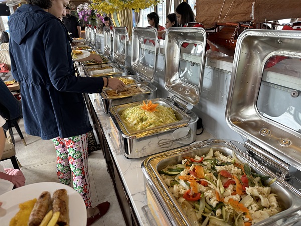 is halong bay worth it buffet