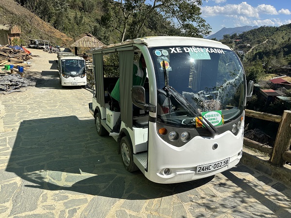 Getting around town is easy with the buggy services