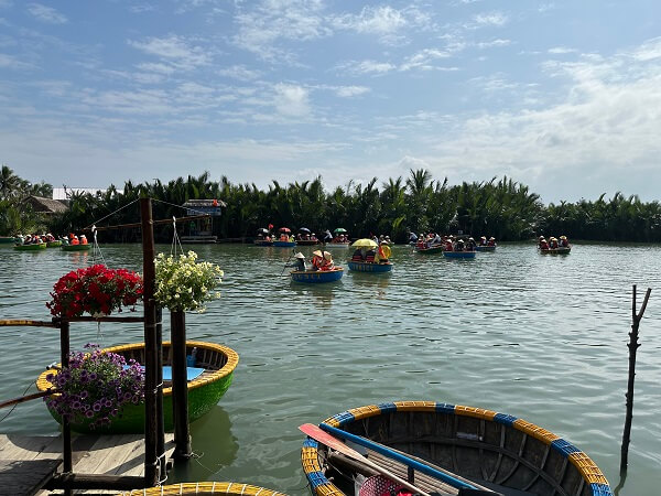 da nang travel tips boats