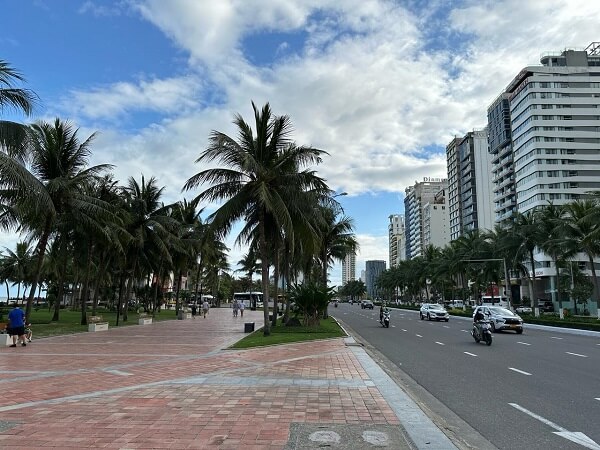 Da Nang looks just like a western city