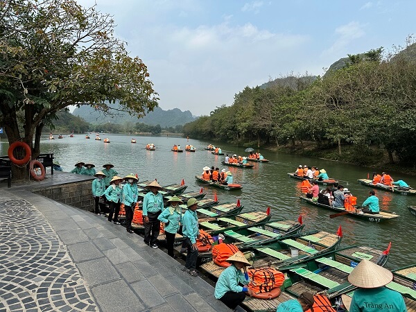 There are plenty of boats available for the Trang An tour groups