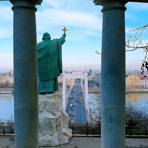 budapest city break bridge