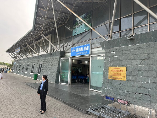 The homestay will organize a pickup from the train station