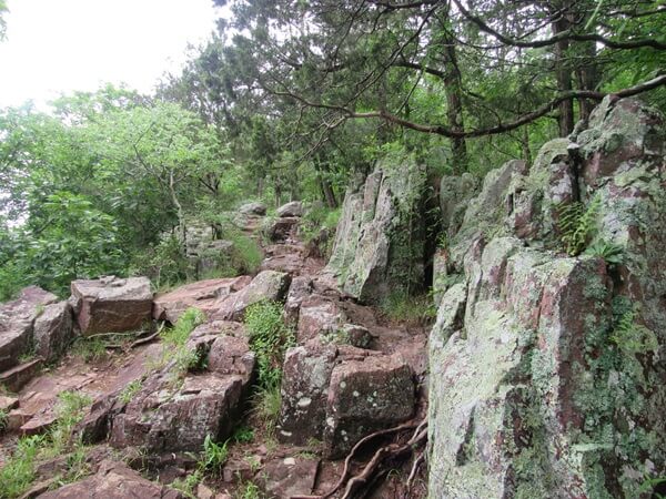hiking trail Johnson's shut-ins