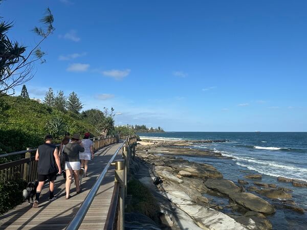 Budget travel guide to Caloundra
