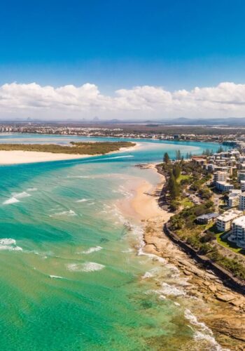 budget travel guide to Caloundra